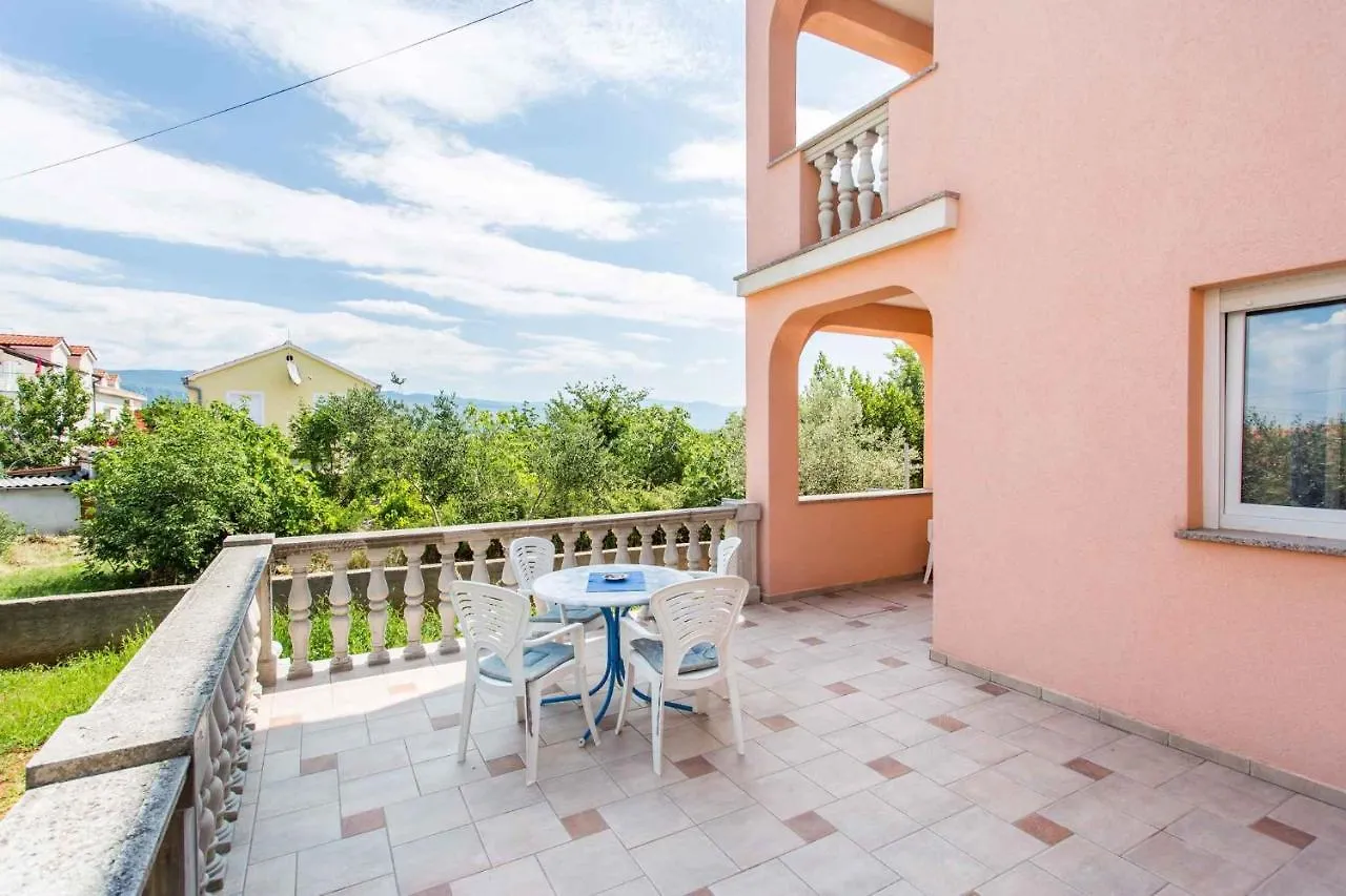 Apartments In Silo/Insel Krk 13513 Croatia
