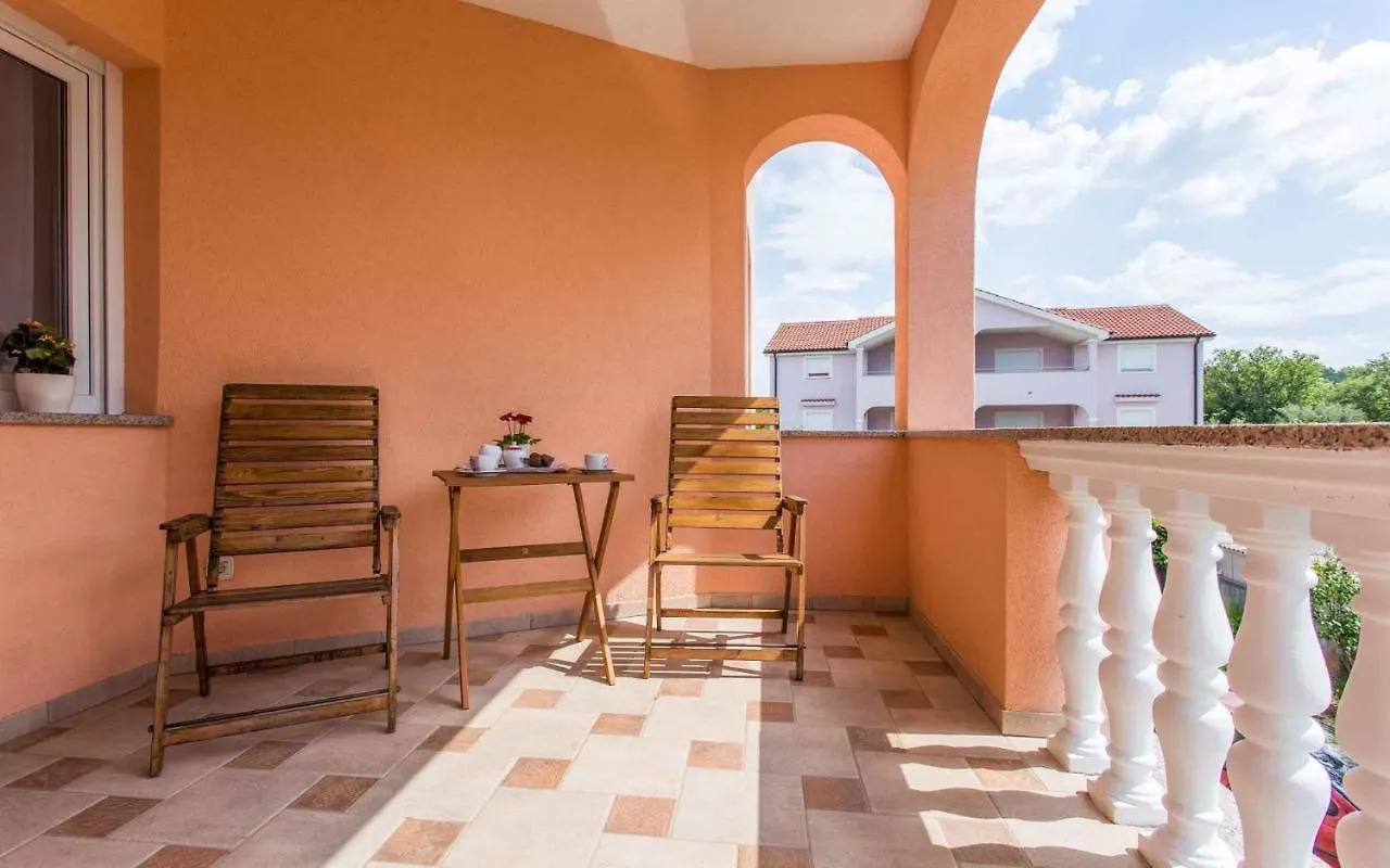 Apartments In Silo/Insel Krk 13513 Croatia