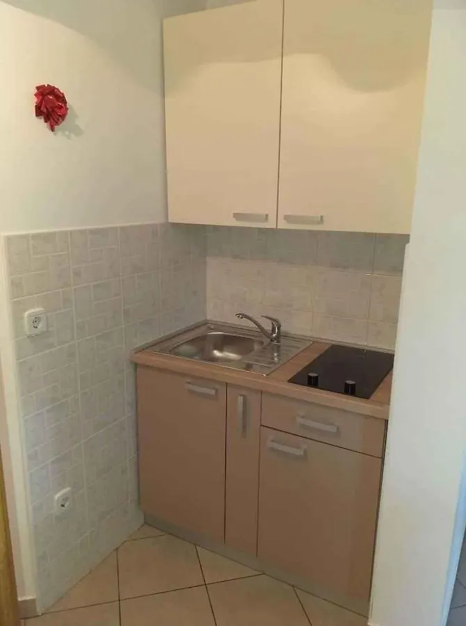 Apartments In Silo/Insel Krk 13513 Croatia