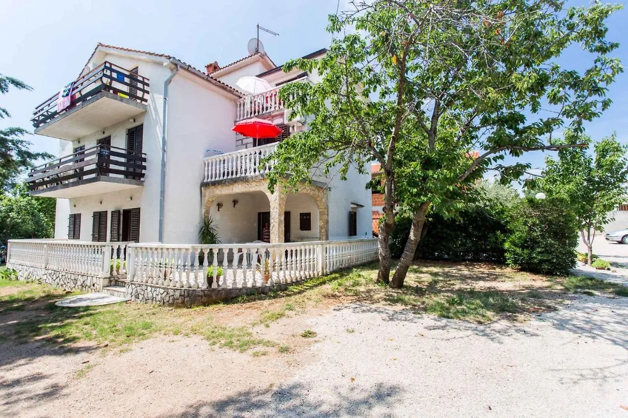 Apartments In Silo/Insel Krk 13513 Croatia