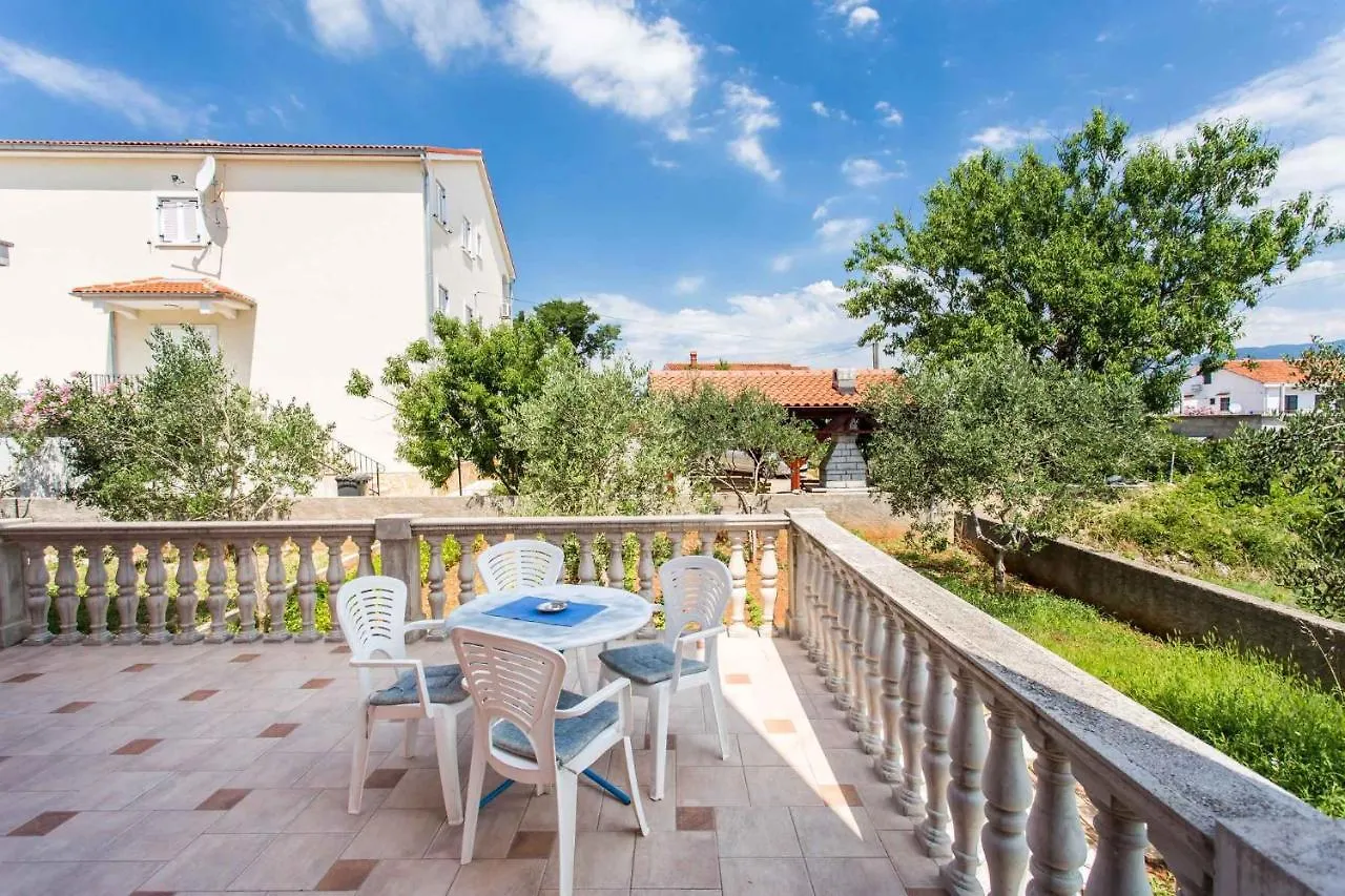 Apartments In Silo/Insel Krk 13513