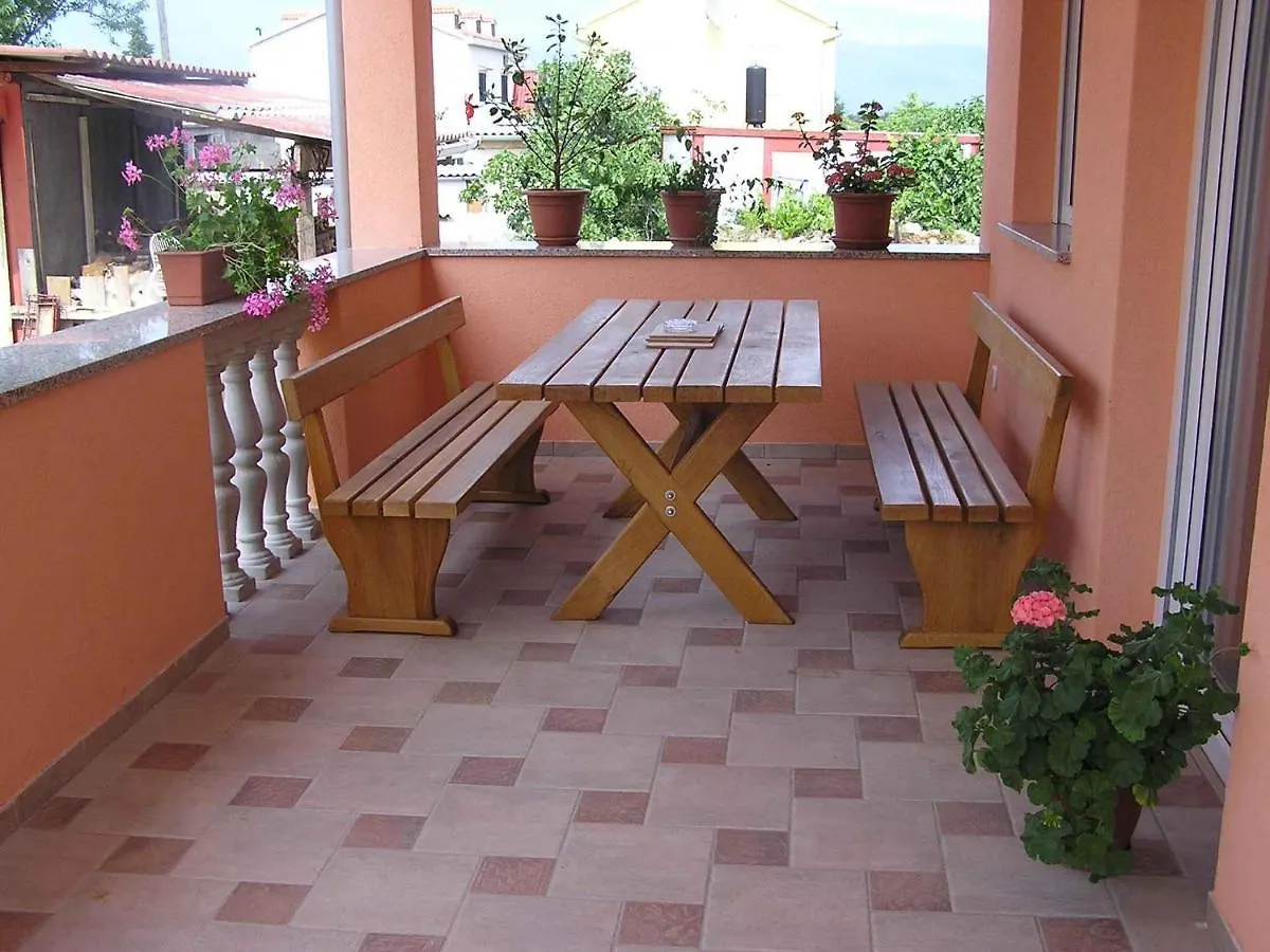 Apartments In Silo/Insel Krk 13513 Croatia